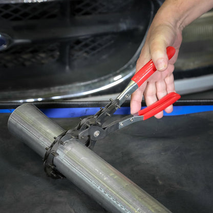 🔧 Chain Exhaust Pipe Cutter – Tight-Space Manual Cutting Tool